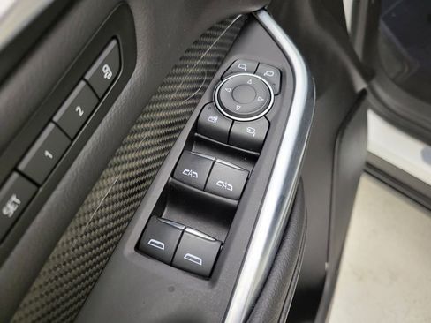 Used 2023 Cadillac XT4 Sport image 34