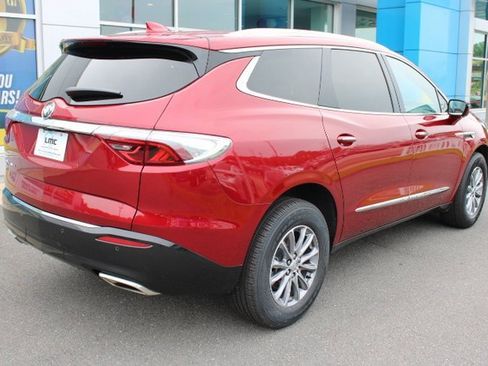 Certified 2024 Buick Enclave Premium image 6