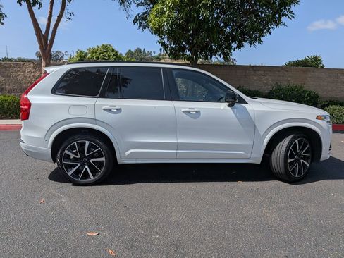 Used 2023 Volvo XC90 T8 Plus AWD/4WD image 9