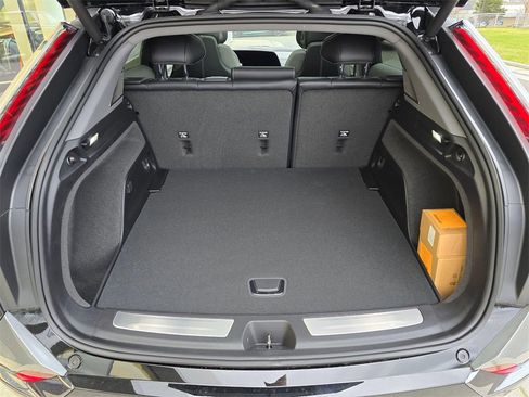 New 2026 Cadillac Optiq Sport 1 image 14