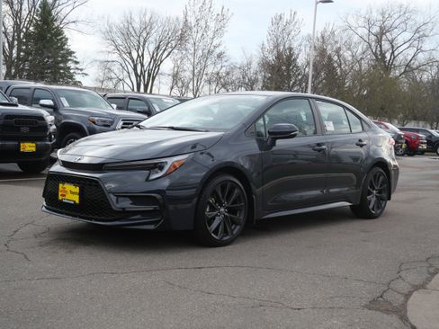 New 2026 Toyota Corolla SE FWD image 4