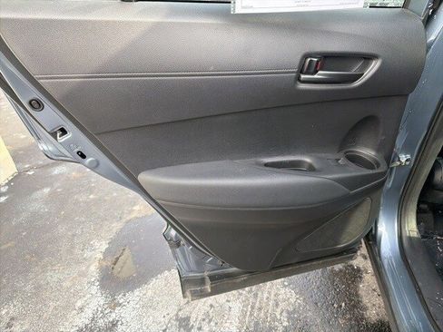 Used 2024 Toyota Corolla Cross LE image 47