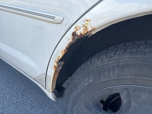 Used 2003 Toyota Avalon XLS image 15