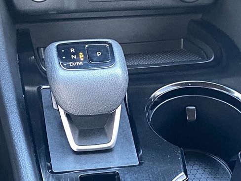 Certified 2023 Nissan Rogue SV FWD image 21