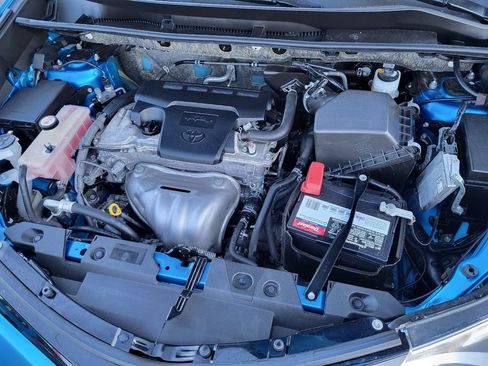 Used 2018 Toyota RAV4 SE w/ All Weather Liner Package image 13