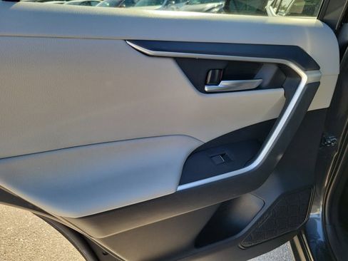 Used 2024 Toyota RAV4 XLE w/ Convenience Package image 17