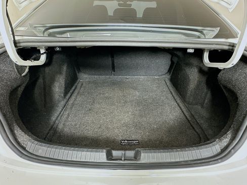 Used 2021 Volkswagen Jetta SE FWD image 28