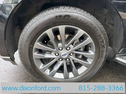 Used 2023 Ford Expedition Max Limited image 31