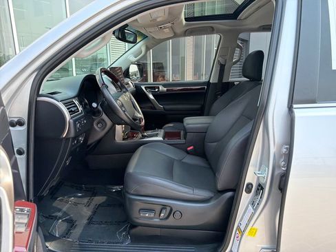 Used 2019 Lexus GX 460 Premium AWD/4WD image 9
