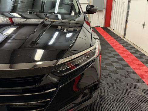Used 2021 Honda Accord Sport Special Edition image 9