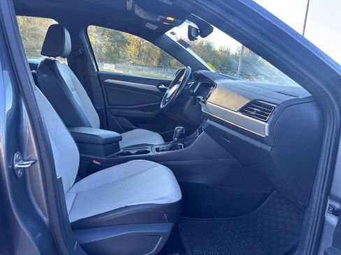 Used 2019 Volkswagen Jetta R-Line image 37