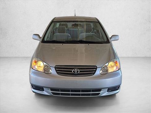 Used 2003 Toyota Corolla LE FWD image 2