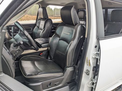 Used 2023 RAM 2500 Laramie image 42