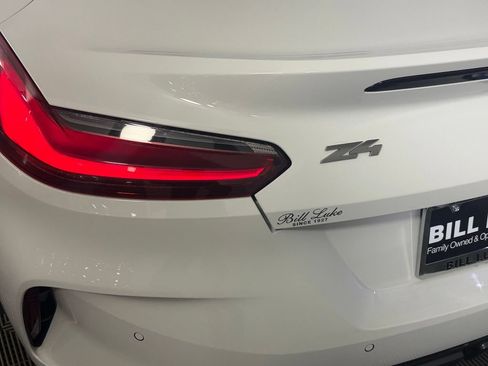 Used 2021 BMW Z4 M40i w/ Executive Package RWD image 12