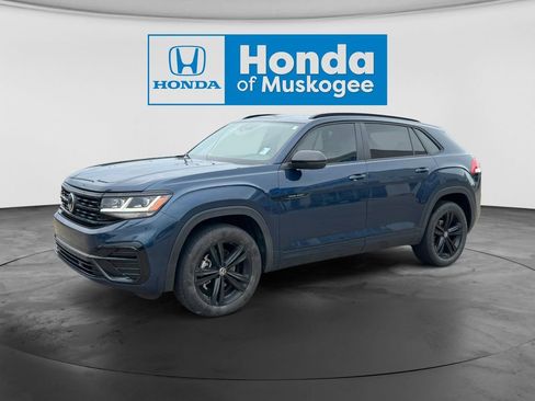 Used 2023 Volkswagen Atlas Cross Sport SEL R-Line AWD/4WD image 4