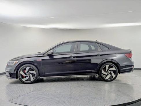 Used 2020 Volkswagen Jetta GLI image 4