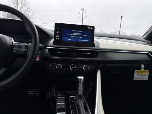 Certified 2025 Acura ADX A-Spec image 30