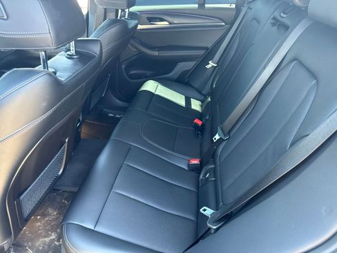 Used 2023 BMW X4 xDrive30i w/ M Sport Package AWD/4WD image 11