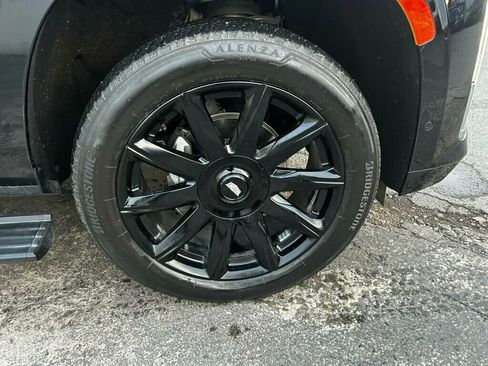 Used 2021 Cadillac Escalade Premium Luxury Platinum image 30