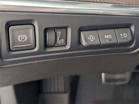 Used 2023 Cadillac XT5 Sportv w/ Platinum Package image 16