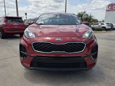 Used 2021 Kia Sportage LX FWD image 2