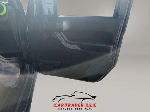Used 2018 Jeep Wrangler Sport AWD/4WD image 14