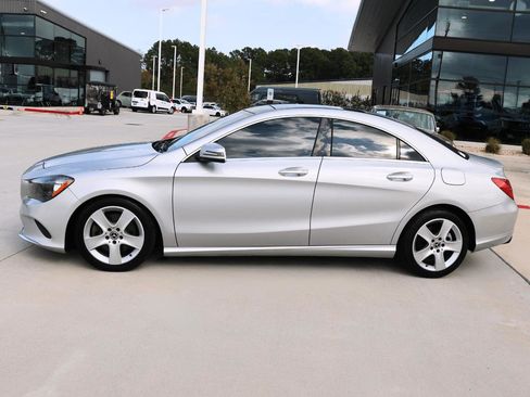 Used 2018 Mercedes-Benz CLA 250 4MATIC image 2