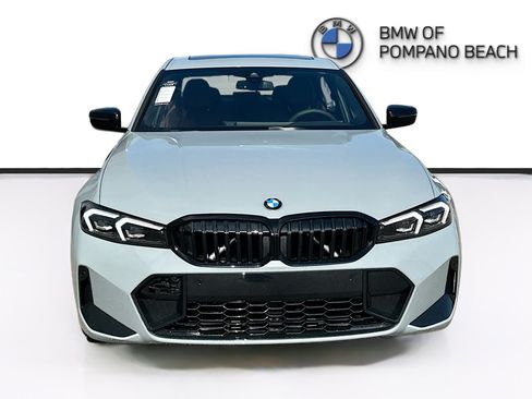 New 2026 BMW 330i Sedan w/ M Sport Package RWD image 2