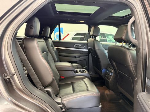 Used 2017 Ford Explorer Sport w/ Equipment Group 401A image 37