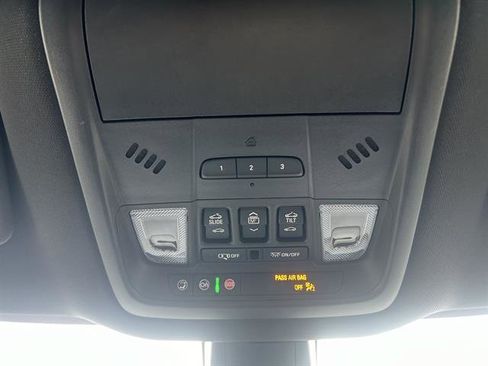 Certified 2023 Buick Enclave Essence w/ Experience Buick Package image 28