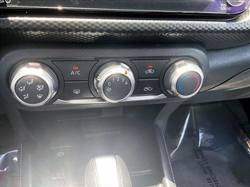 Used 2023 Nissan Kicks SV FWD image 23