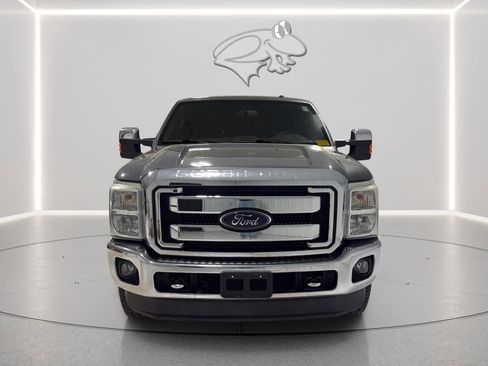 Used 2016 Ford F250 Lariat w/ Chrome Package image 8