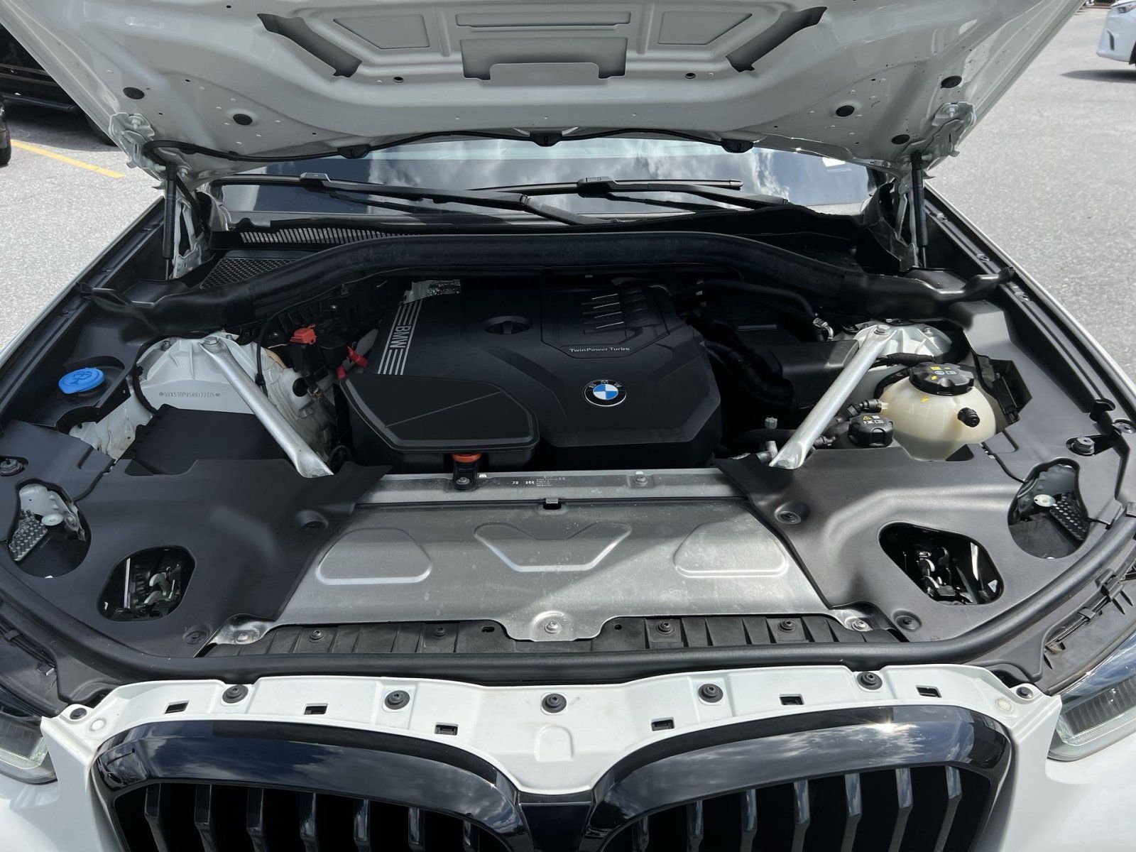 Used 2024 BMW X3 xDrive30i w/ Premium Package AWD/4WD image 28