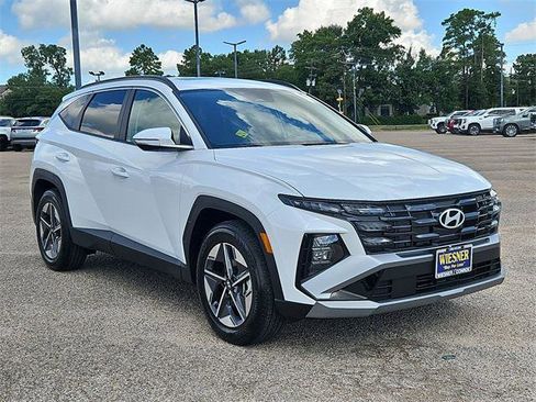 New 2026 Hyundai Tucson SEL image 3