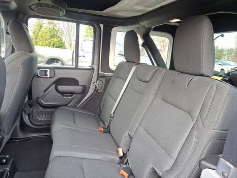 Certified 2022 Jeep Wrangler Unlimited Sport image 20