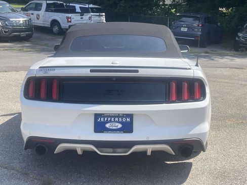 Used 2017 Ford Mustang GT Premium w/ Equipment Group 401A RWD image 4
