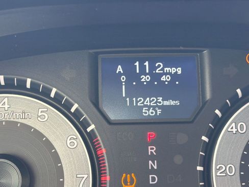 Used 2015 Honda Odyssey Touring Elite image 16