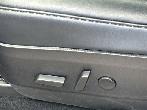 Used 2020 Tesla Model Y Performance image 22