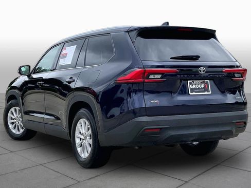 Used 2024 Toyota Grand Highlander AWD image 12