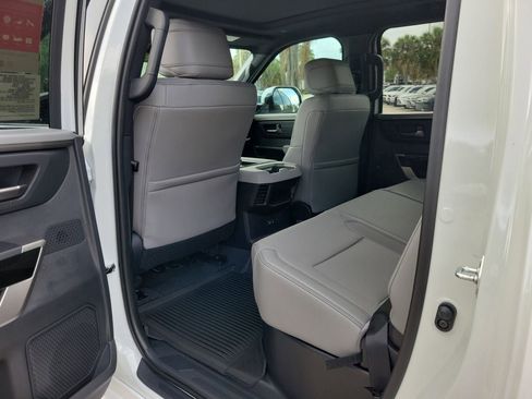 New 2026 Toyota Tundra Limited AWD/4WD image 9