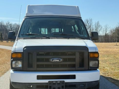 Used 2012 Ford E-250 and Econoline 250 w/ PWR Group image 14