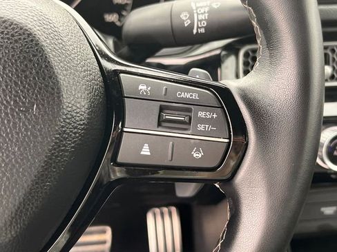 Used 2025 Honda Civic Sport image 16