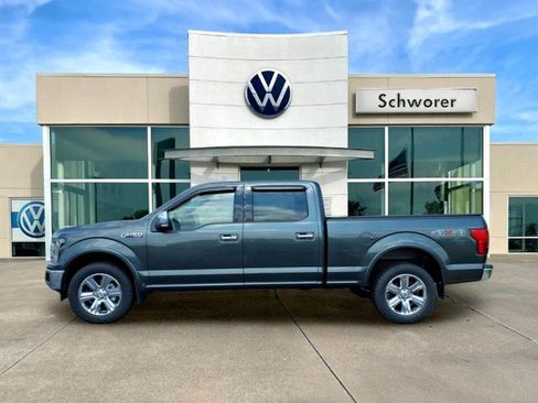 Used 2018 Ford F150 Lariat w/ Equipment Group 502A Luxury AWD/4WD image 8