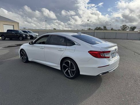Used 2020 Honda Accord Sport image 8