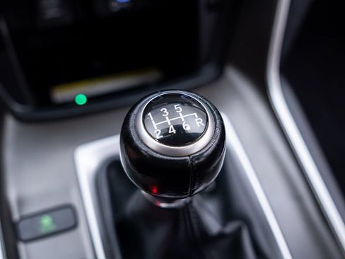 Used 2018 Honda Accord Sport image 30