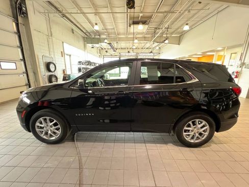 Used 2023 Chevrolet Equinox LT image 7