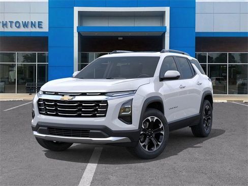 New 2026 Chevrolet Equinox LT image 6