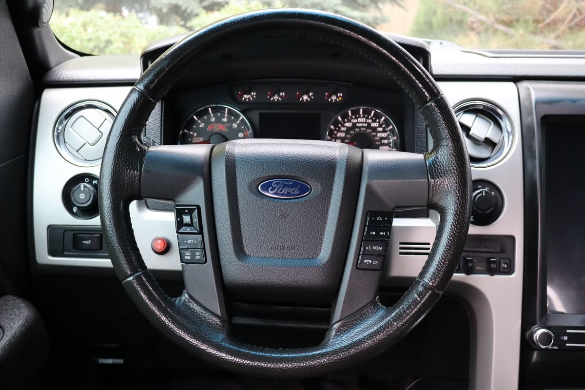 Used 2014 Ford F150 FX4 w/ Equipment Group 401A Mid AWD/4WD image 18