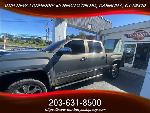 Used 2018 GMC Sierra 1500 Denali w/ Denali Ultimate Package AWD/4WD image 6