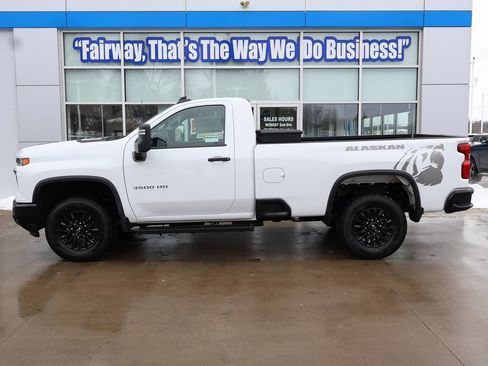 New 2026 Chevrolet Silverado 3500 W/T image 8